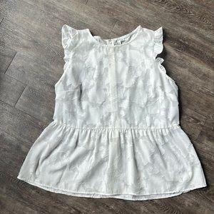 Flowy top with shoulder detail